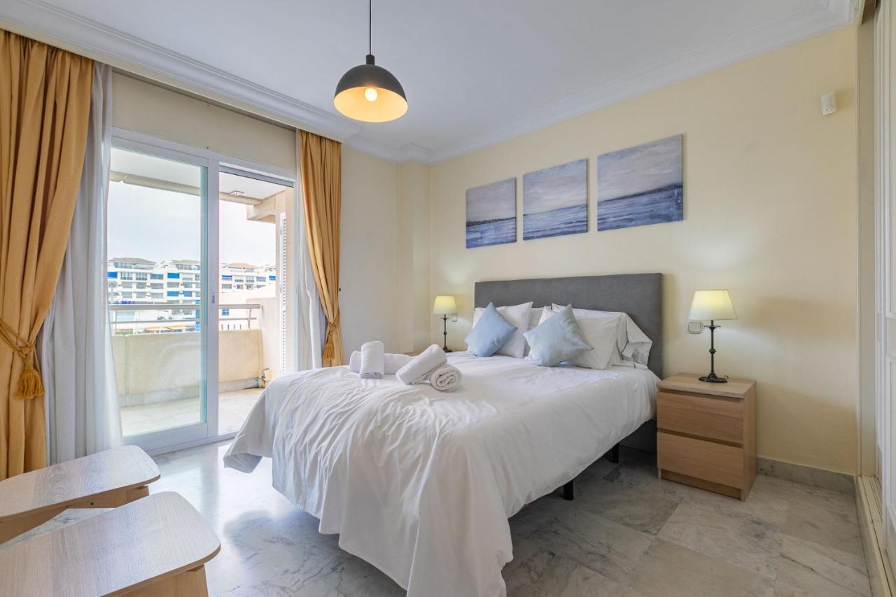 Apartament Puerto Banus, Marina Banus, 2br, 2bth, Pool, Parking, Marbella, 2h *